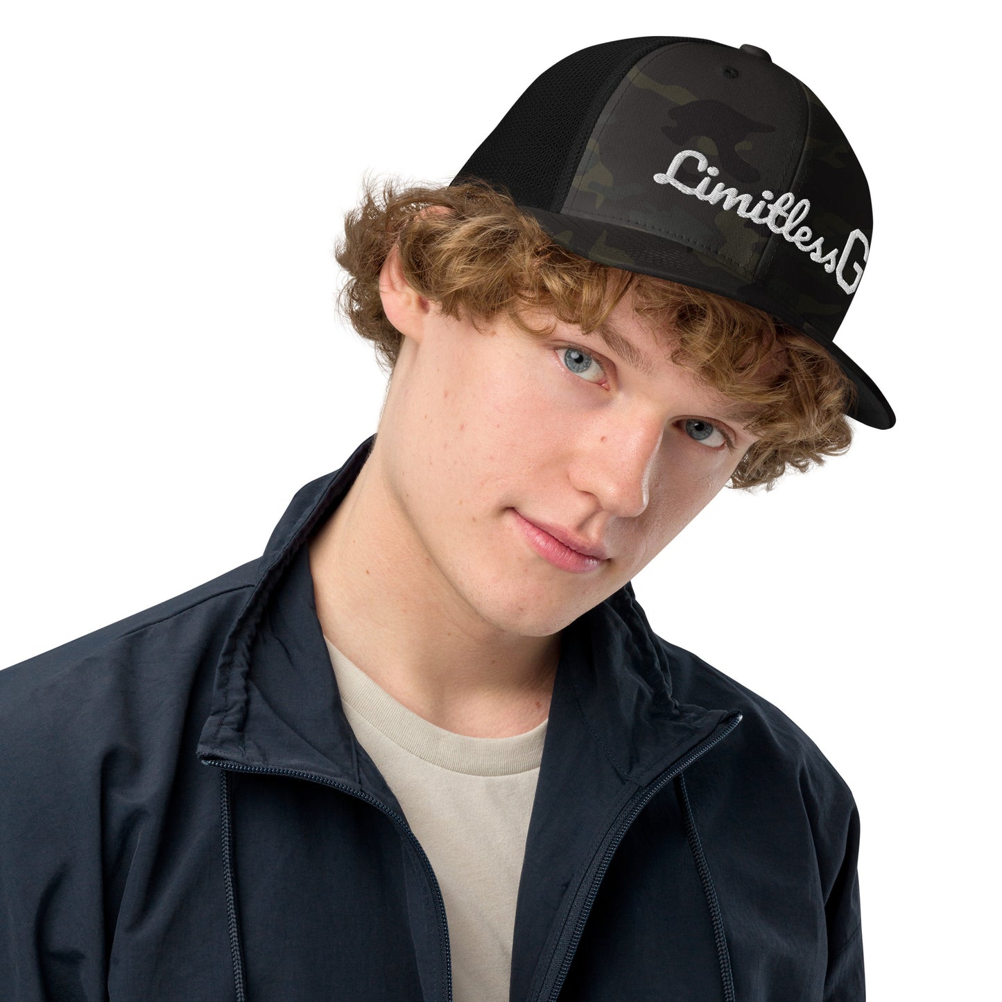 Closed-back trucker cap