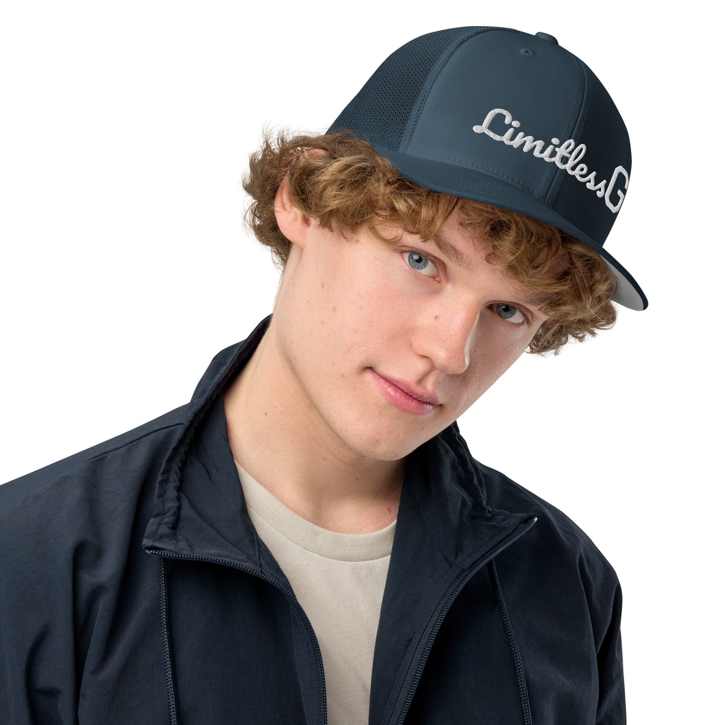 Closed-back trucker cap